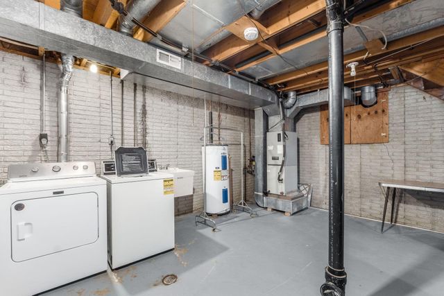 7609 Seasons Drive, Columbus, OH 43235