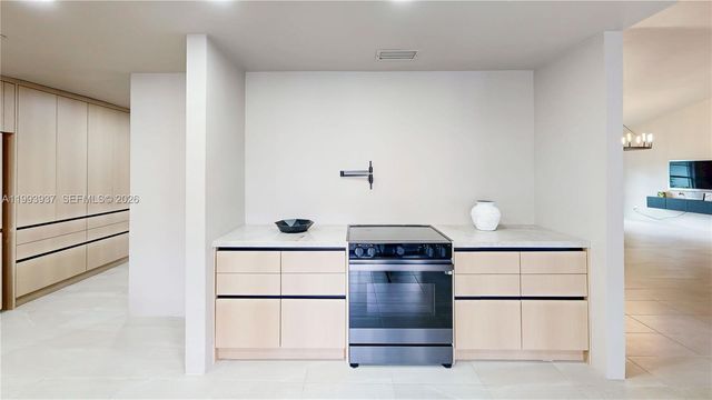 251 NW 92nd Ave, Coral Springs, FL 33071