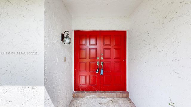 251 NW 92nd Ave, Coral Springs, FL 33071