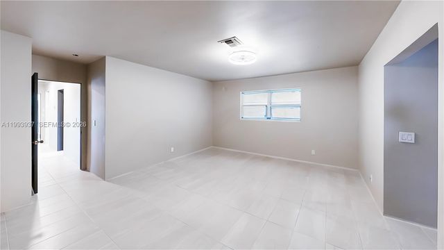 251 NW 92nd Ave, Coral Springs, FL 33071