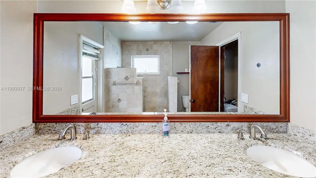 251 NW 92nd Ave, Coral Springs, FL 33071