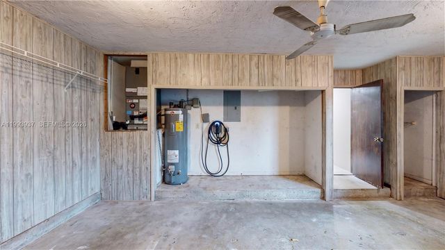 251 NW 92nd Ave, Coral Springs, FL 33071
