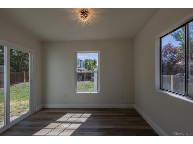4464 Davenport Way, Denver, CO 80239