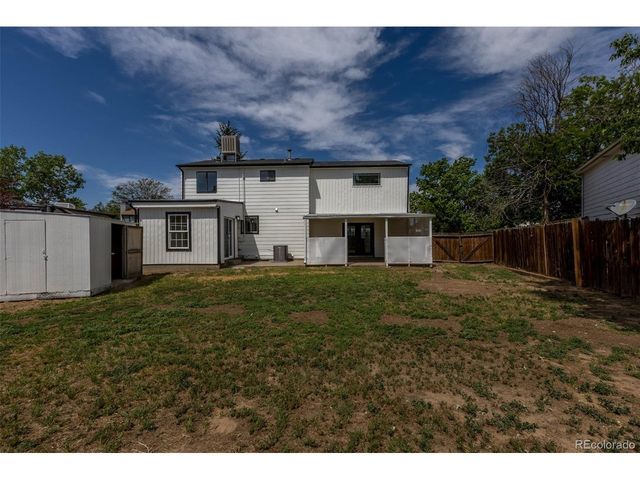 4464 Davenport Way, Denver, CO 80239