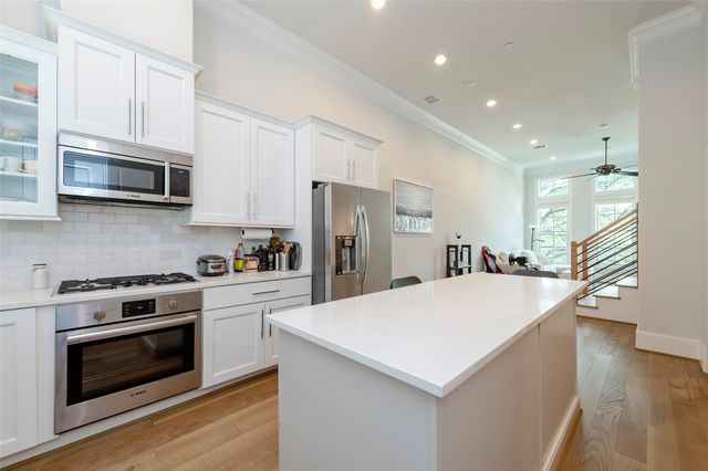 4094 Runyon Road, Addison, TX 75001