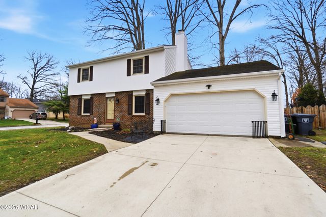 3055 Clinton Way, Lima, OH 45805