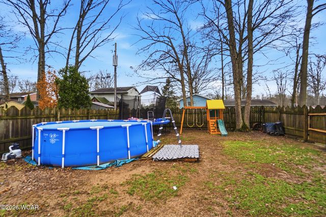 3055 Clinton Way, Lima, OH 45805