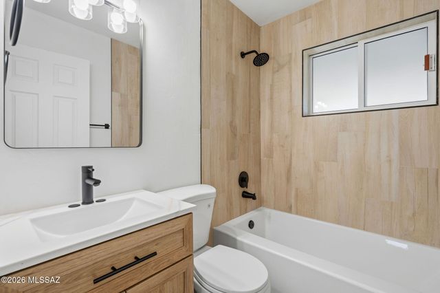4722 E Hampton Street, Tucson, AZ 85712