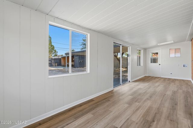 4722 E Hampton Street, Tucson, AZ 85712