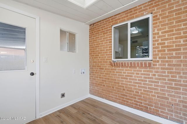 4722 E Hampton Street, Tucson, AZ 85712