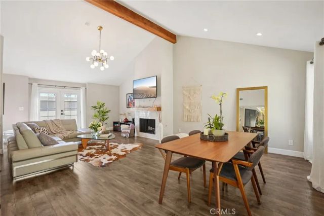 2007 Carnegie Lane B, Redondo Beach, CA 90278