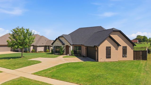 264 Heritage Way, Bullard, TX 75757