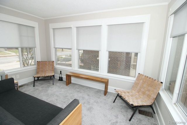 1383 Bishop Road, Grosse Pointe Park, MI 48230