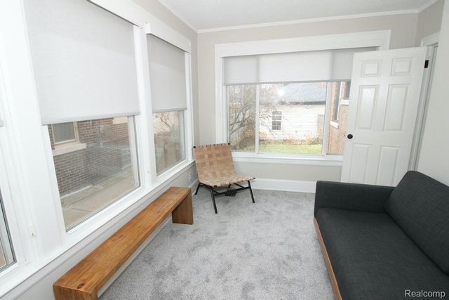 1383 Bishop Road, Grosse Pointe Park, MI 48230