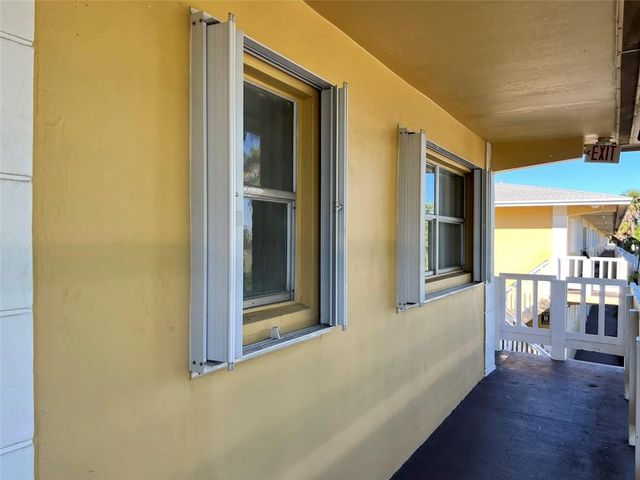610 SE 2nd Avenue L21, Deerfield Beach, FL 33441