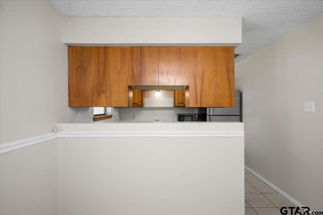 411 Shady Ln, Whitehouse, TX 75791