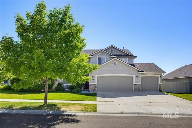8132 S Red Shine Ave, Boise, ID 83709