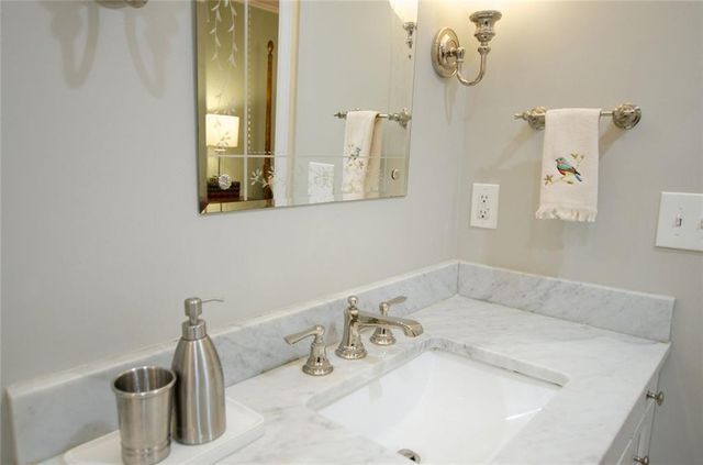 2734 Peachtree Road NW C101, Atlanta, GA 30305
