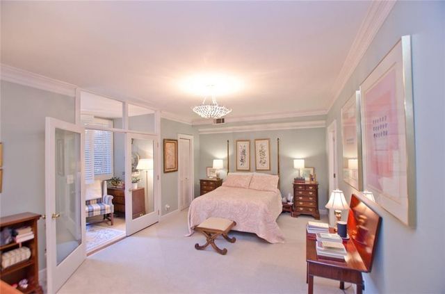 2734 Peachtree Road NW C101, Atlanta, GA 30305