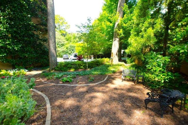 2734 Peachtree Road NW C101, Atlanta, GA 30305