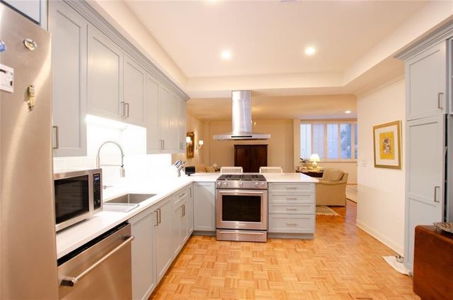 2734 Peachtree Road NW C101, Atlanta, GA 30305