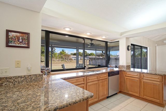 121 SE Lakehurst Drive, Port St. Lucie, Port St Lucie, FL 34983