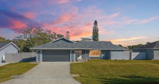 121 SE Lakehurst Drive, Port St. Lucie, Port St Lucie, FL 34983