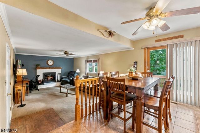 46 Meredith Rd, Edison Twp., NJ 08817