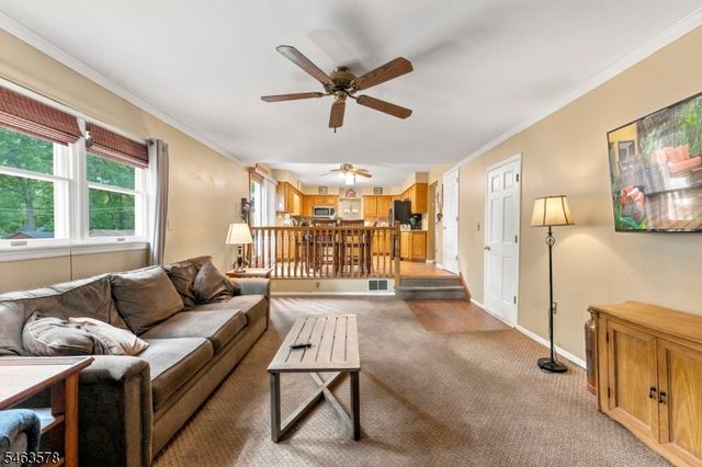 46 Meredith Rd, Edison Twp., NJ 08817
