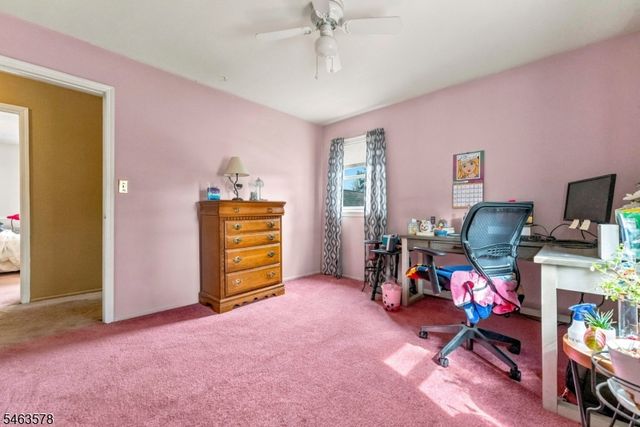 46 Meredith Rd, Edison Twp., NJ 08817