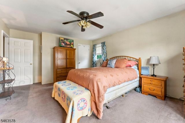 46 Meredith Rd, Edison Twp., NJ 08817