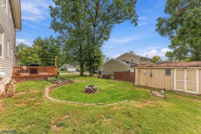 46 Meredith Rd, Edison Twp., NJ 08817