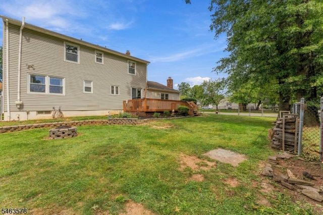 46 Meredith Rd, Edison Twp., NJ 08817