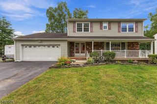 46 Meredith Rd, Edison Twp., NJ 08817