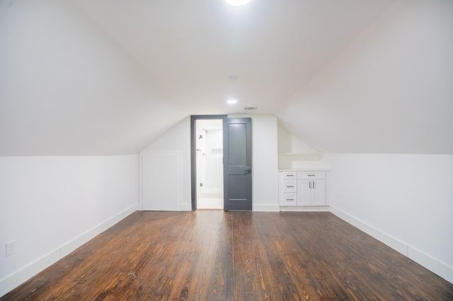 7305 Capitol Street, Houston, TX 77011