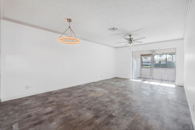 2739 Dudley Drive W D, West Palm Beach, FL 33415