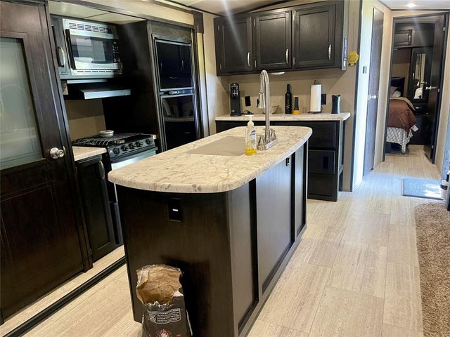 520 Lake Shore Drive, Trinity, TX 75862