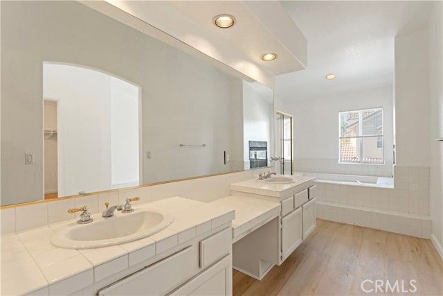 31868 Corte Montoya, Temecula, CA 92592