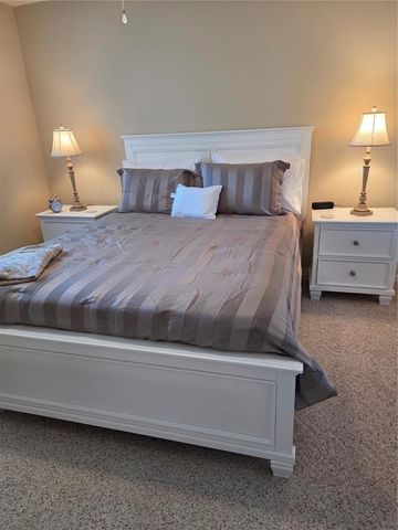 9827 SW 96TH STREET, Ocala, FL 34481