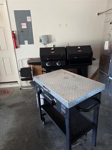 9827 SW 96TH STREET, Ocala, FL 34481