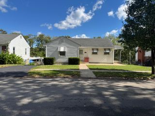 318 Creekview Drive, Paris, KY 40361