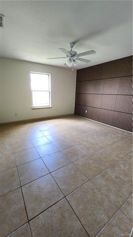 1500 Hummingbird Court 22, Pharr, TX 78577