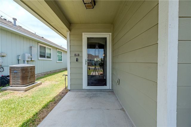 3741 WL breeding Dr, Corpus Christi, TX 78414
