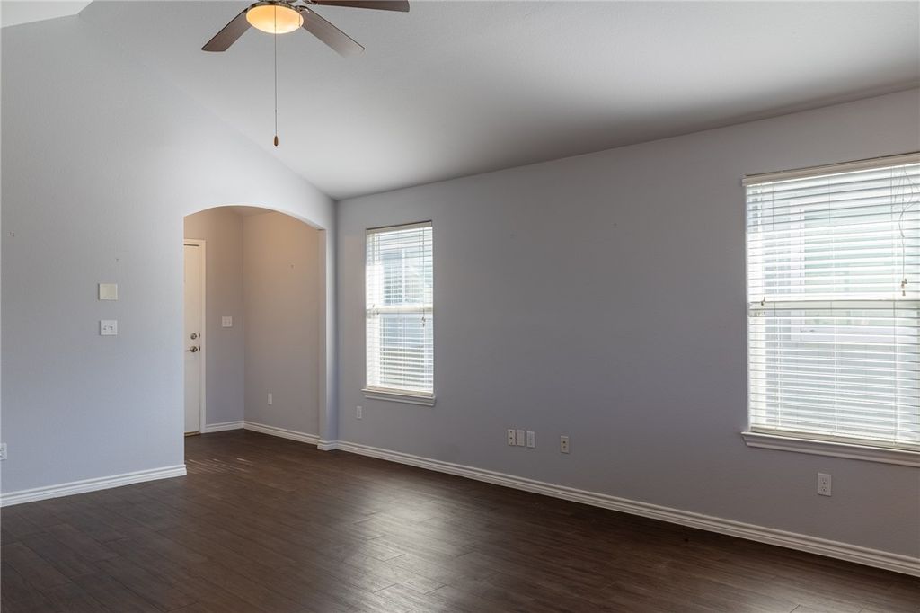 3741 WL breeding Dr, Corpus Christi, TX 78414 — photo 3