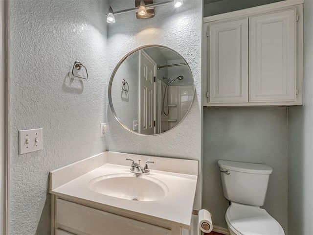 2904 Canyon Oaks Court, Norman, OK 73071