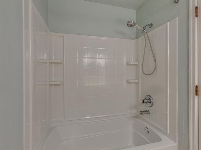 2904 Canyon Oaks Court, Norman, OK 73071