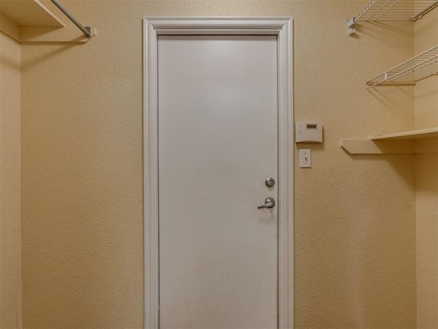 2904 Canyon Oaks Court, Norman, OK 73071