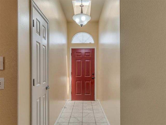 2904 Canyon Oaks Court, Norman, OK 73071