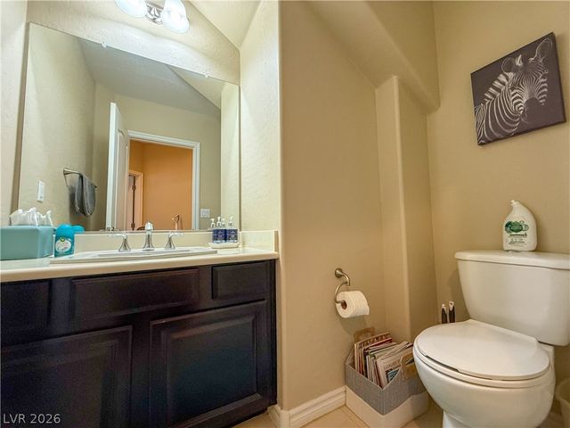 7276 White Bloom Avenue, Las Vegas, NV 89117