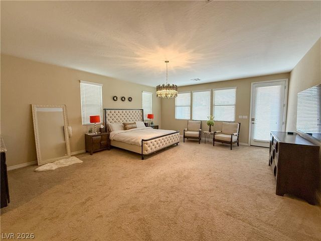 7276 White Bloom Avenue, Las Vegas, NV 89117